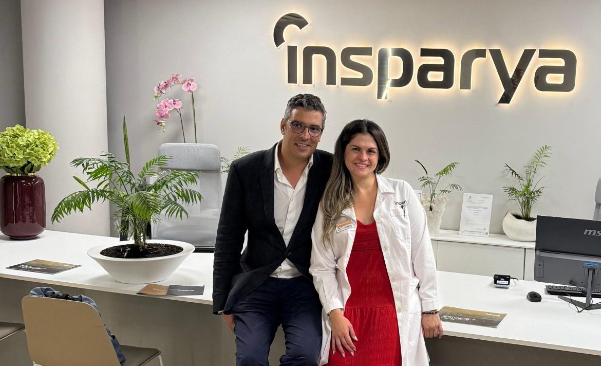 ¿Caída del cabello? Insparya Málaga cumple un año ofreciendo soluciones médicas de vanguardia - I Aniversario Insparya Malaga e1750406034195 I Aniversario Insparya Málaga