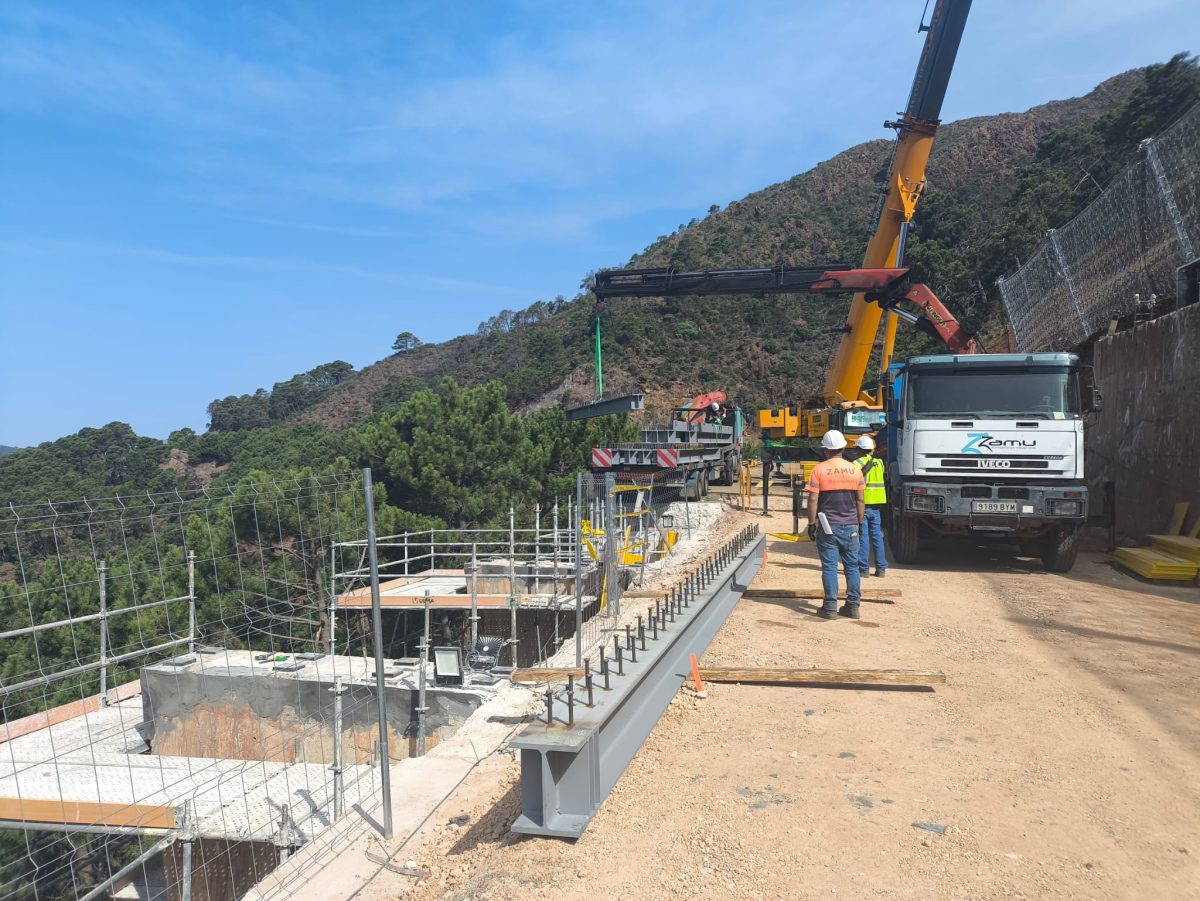 La carretera de Ronda a San Pedro avanza hacia su reapertura con la instalación del nuevo tablero del viaducto - Obras Carretera A 397 Ronda San Pedro Obras Carretera A-397 Ronda San Pedro
