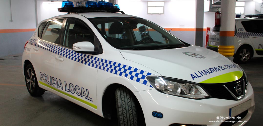Rescatan a una anciana con movilidad reducida atrapada por un incendio en Alhaurín el Grande - Policia Local Alhaurin El Grande Policia Local Alhaurin El Grande