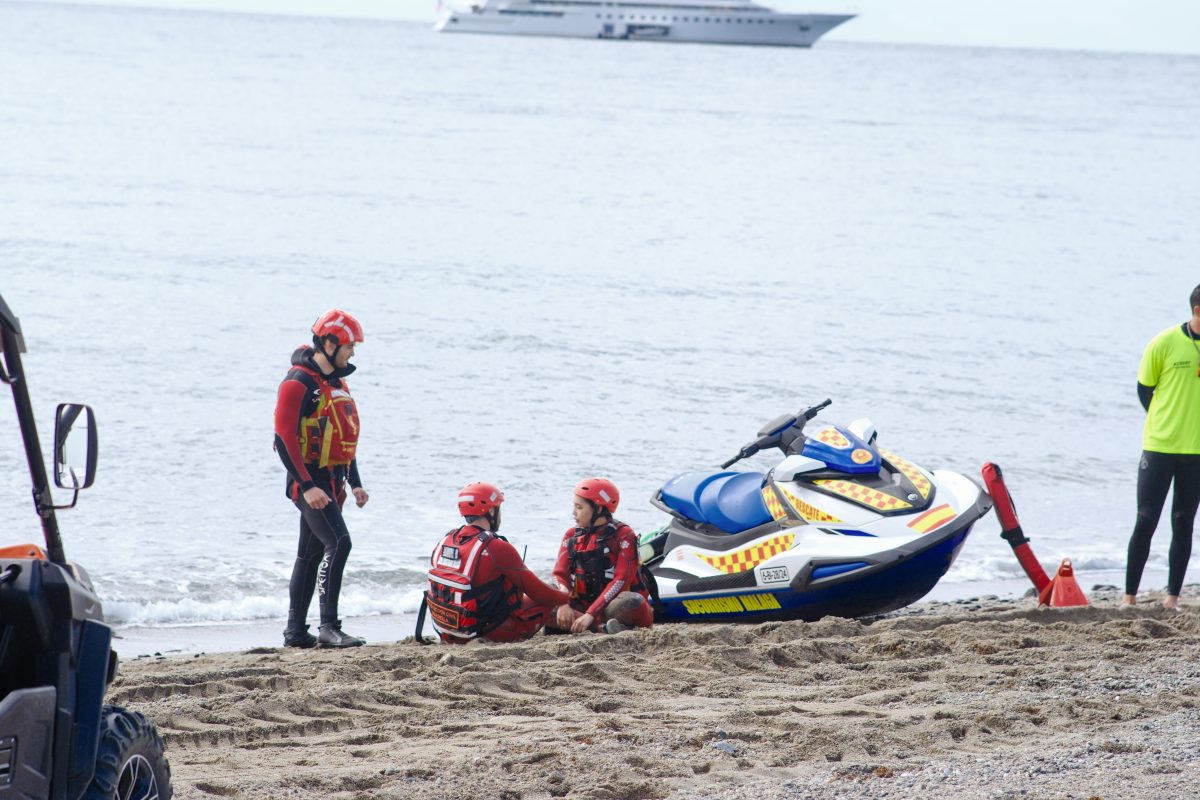 Casi 700 intervenciones de los socorristas en Marbella en solo los primeros 15 días de junio - Socorristas Simulacro Puerto Banus Marbella Socorristas Simulacro Puerto Banus Marbella