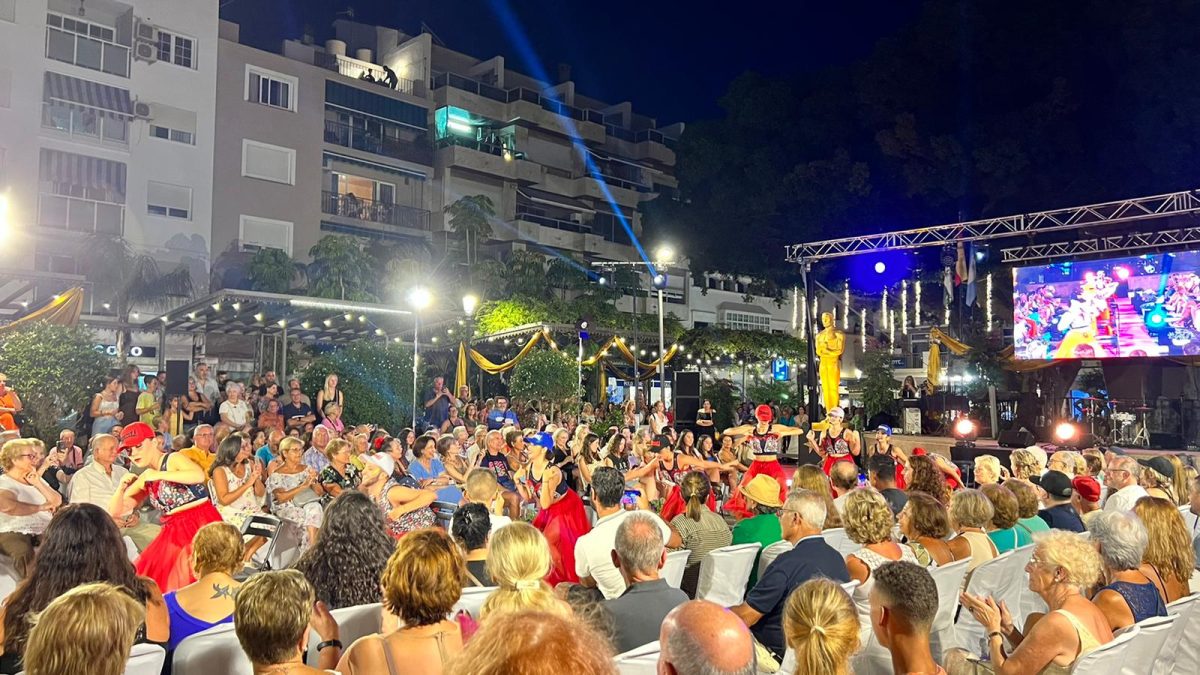 Fuengirola se transforma en el Lejano Oeste en una nueva edición de Noche Viva - Noche Viva 2 Fuengirola se transforma en el Lejano Oeste en una nueva edición de Noche Viva