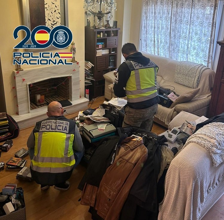Cae en Málaga una red piramidal que estafó más de 4,6 millones de euros a medio centenar de víctimas - Operacion Carnivoro policia nacional malaga estafa Operación Carnívoro policia nacional malaga estafa