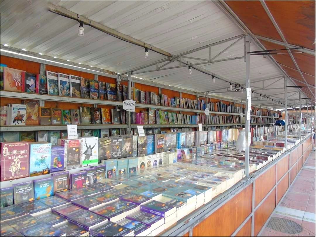 XXX Feria del Libro en Verano llega a Estepona: fechas, horarios y firmas de autores - feria libro estepona verano paseo maritimo feria libro estepona verano paseo maritimo