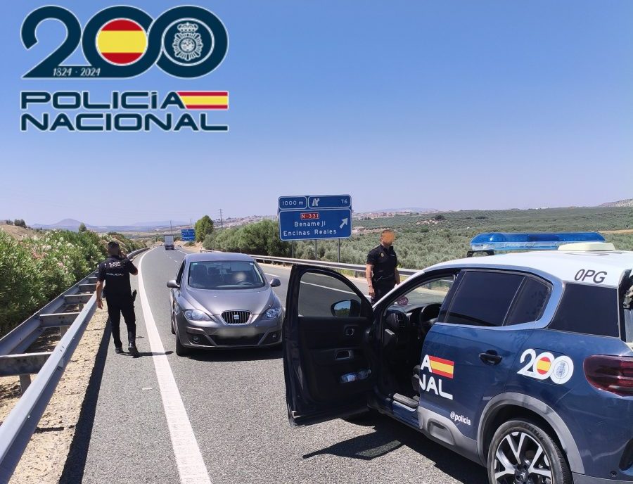 Una conductora kamikaze siembra el pánico en la A-45: varios accidentes y una persecución policial - foto conductora antequera e1753882549734 foto conductora antequera