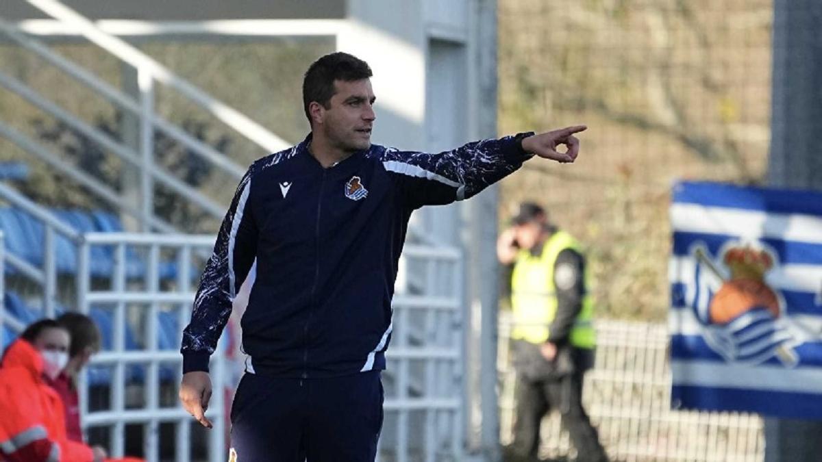 Mikel Llorente, nuevo entrenador del CD Estepona - mikel llorente nuevo entrenador estepona Mikel Llorente, nuevo entrenador del CD Estepona.