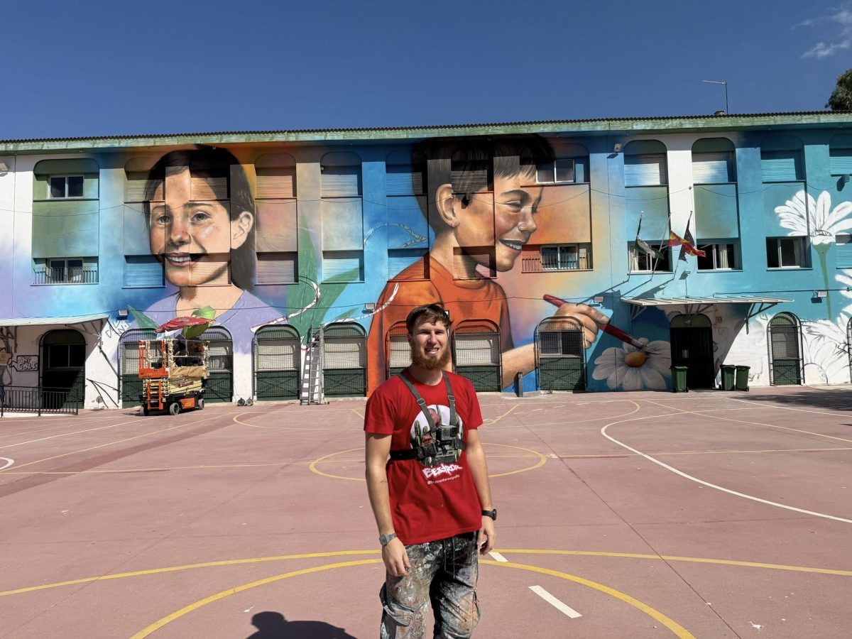 Bestror vuelve al colegio donde creció para pintar el mural escolar más grande de la Costa del Sol - mural grafiti bestror marbella nueva andalucia mural grafiti bestror marbella nueva andalucia