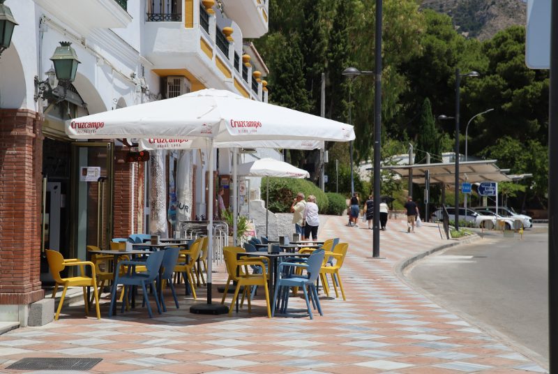 Así es la nueva ordenanza de Benalmádena que cambiará la imagen de las terrazas y espacios comerciales - nueva ordenanza terrazas benalmadena nueva ordenanza terrazas benalmadena