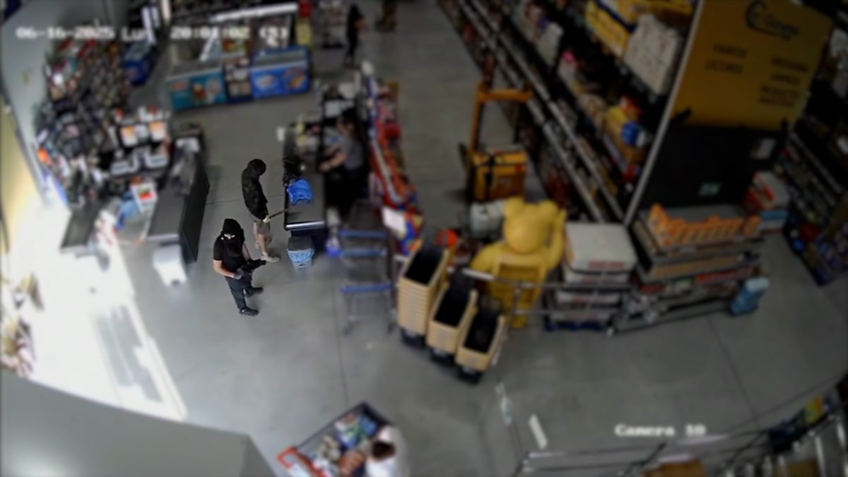 Cae en Málaga una peligrosa banda que asaltaba supermercados con machetes y fusiles simulados - operacion guamparas operacion guamparas