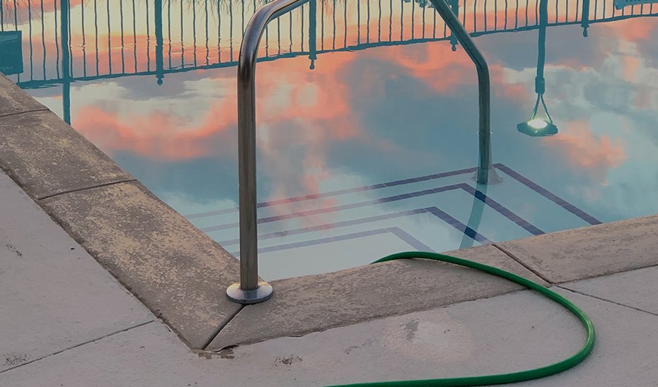 Muere una niña de tres años ahogada en una piscina de Alhaurín de la Torre - piscina 112 piscina 112