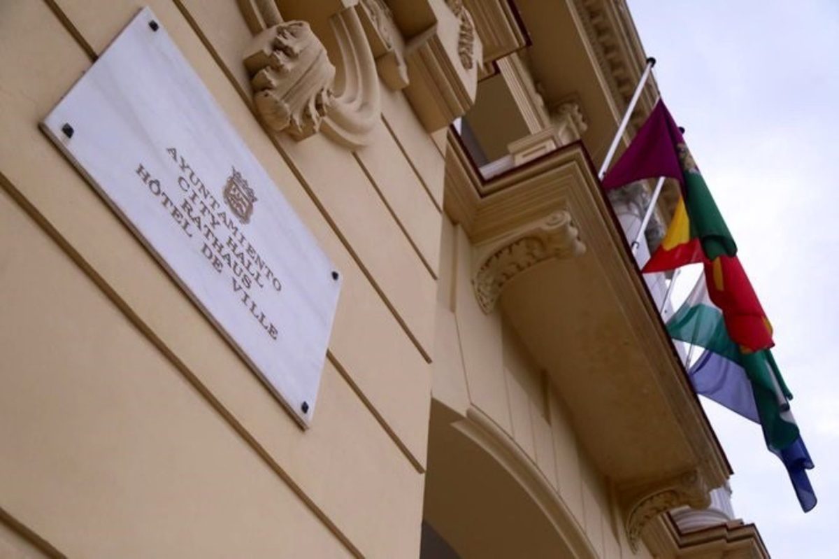Málaga abre la convocatoria de la undécima edición del premio de periodismo de foro Transfiere - Ayuntamiento de Malaga Imagen de archivo de la fachada del Ayuntamiento de Málaga.