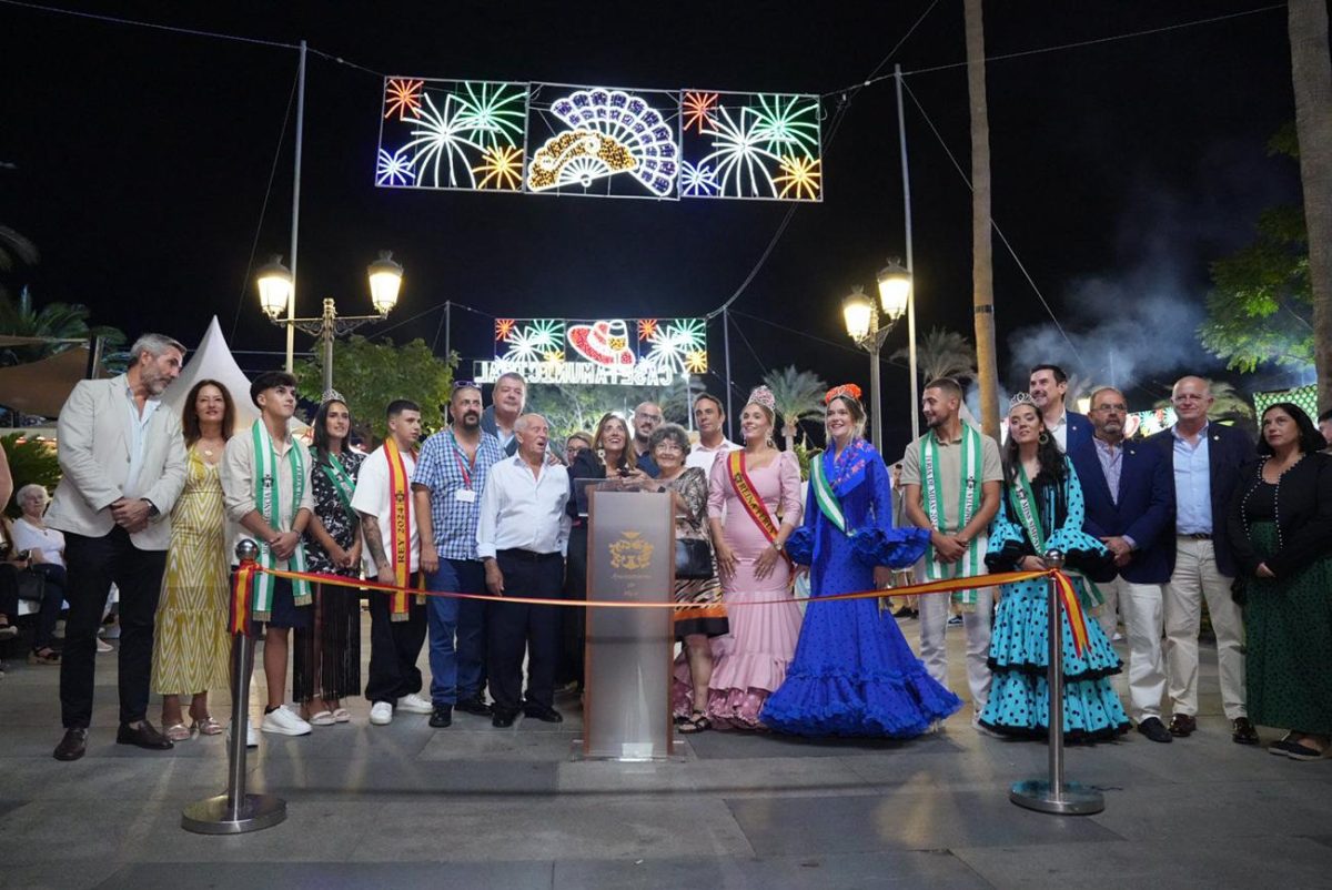 Arranca la Feria de Mijas con el encendido del alumbrado del recinto ferial - Feria de Mijas. Jacobo Perea Encendido Feria Mijas