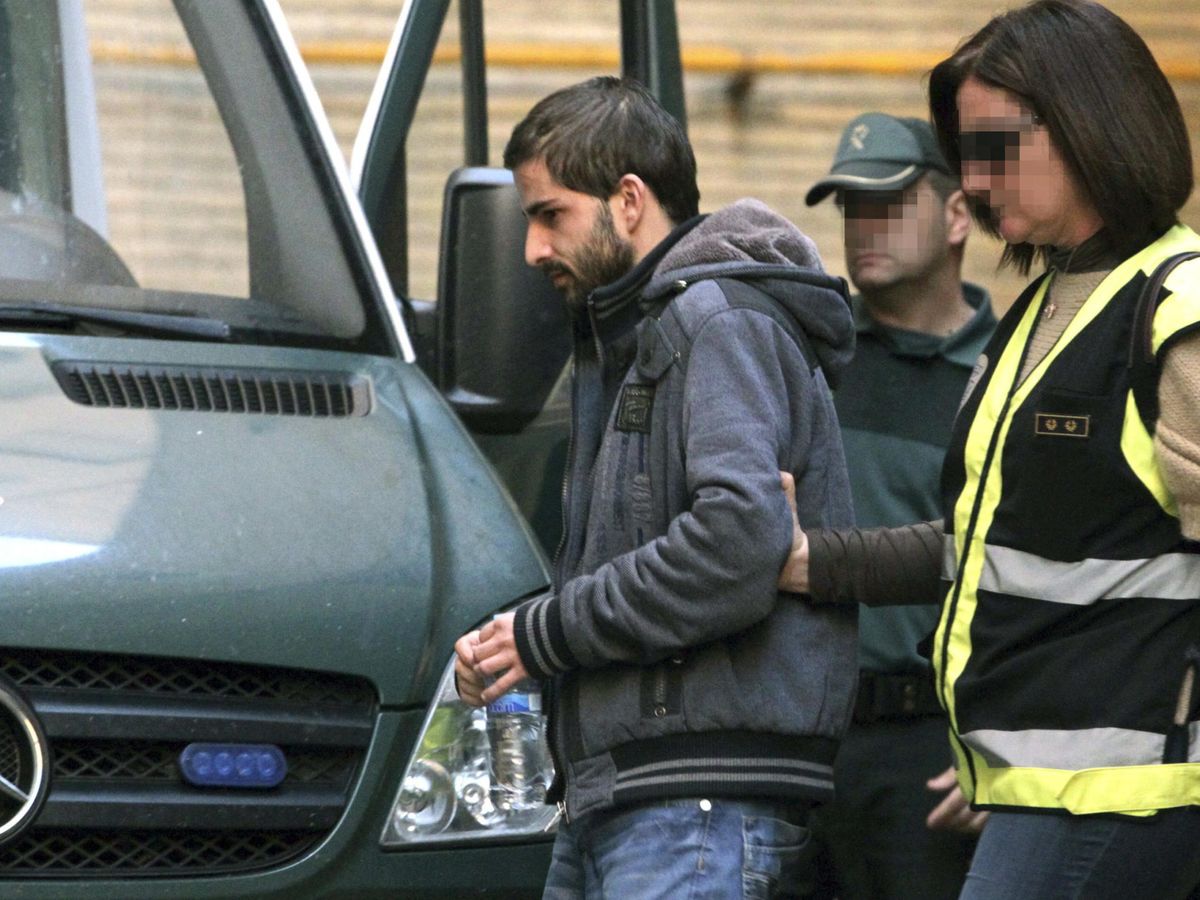 La Audiencia de Sevilla ordena reabrir la investigación por intrusismo en el caso Marta del Castillo - miguel carcano miguel carcaño