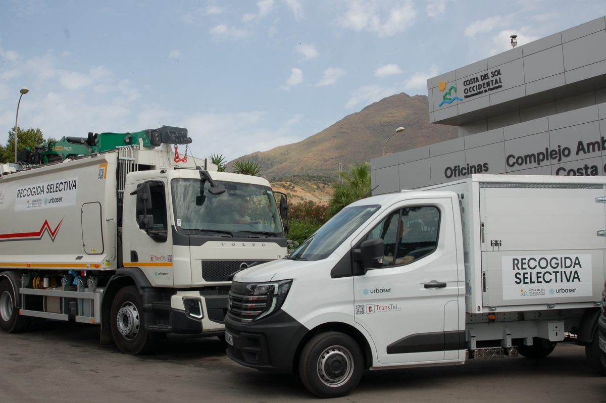 Más de 800 nuevos contenedores para reciclar textil y aceite usado en la Costa del Sol - Foto 2 Camiones Selectiva Nueva flota de vehículos sostenibles para la recogida selectiva de residuos.
