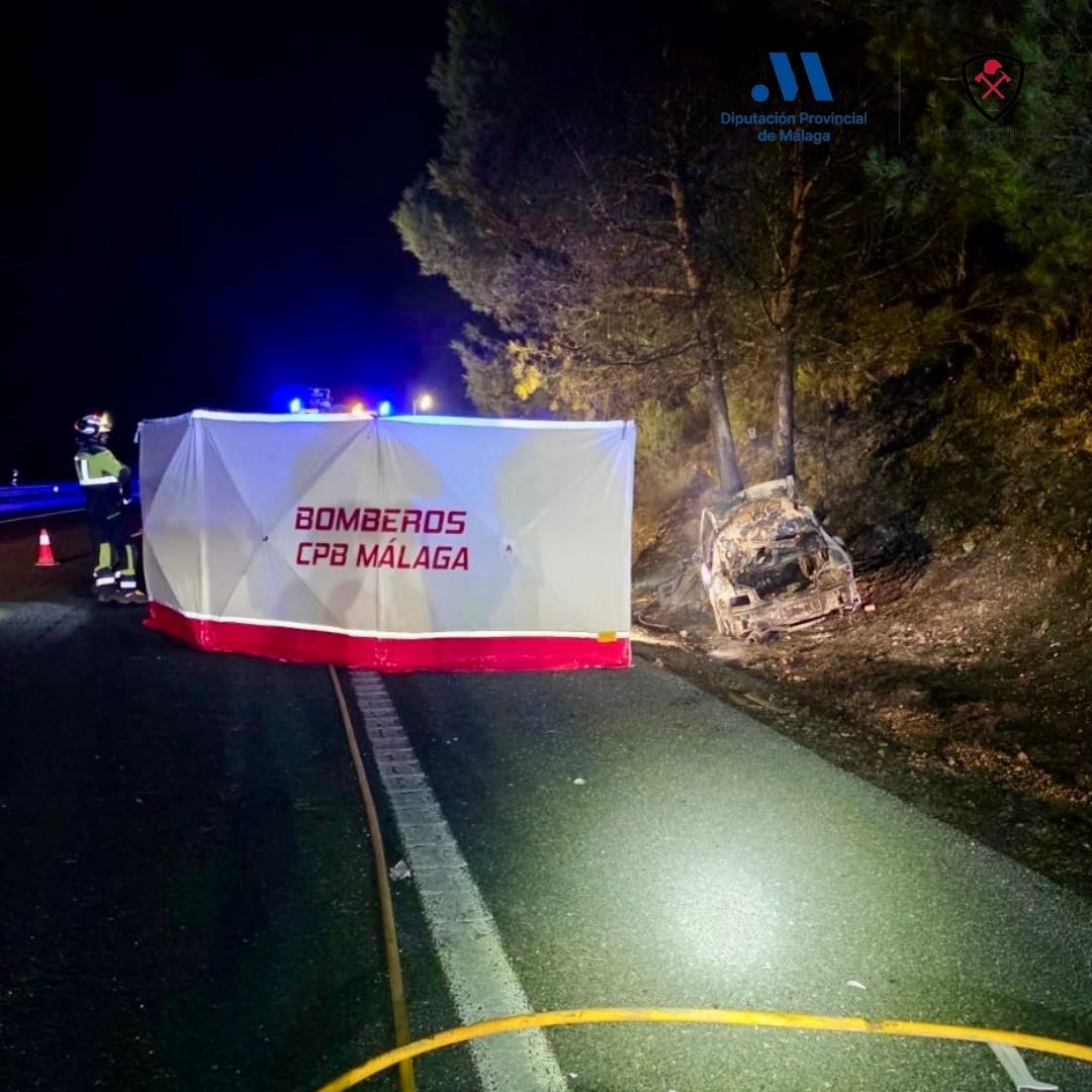 Muere calcinado en el interior de su vehículo tras sufrir un accidente en Antequera - intervencion en antequera intervención en antequera