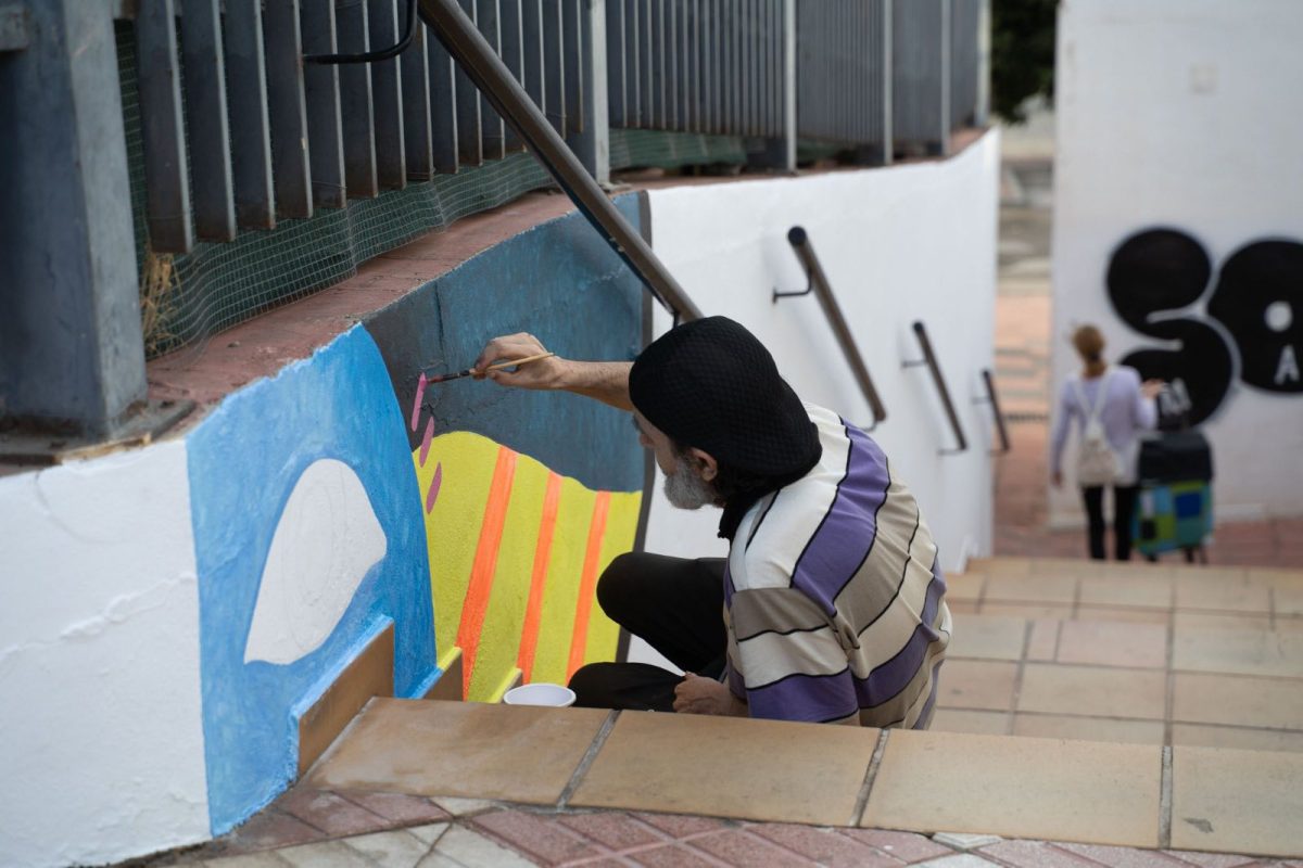 Benalmádena convierte sus rincones en lienzos: el artista local Antonio Caro inaugura su mural - mural benalmadena mural benalmadena