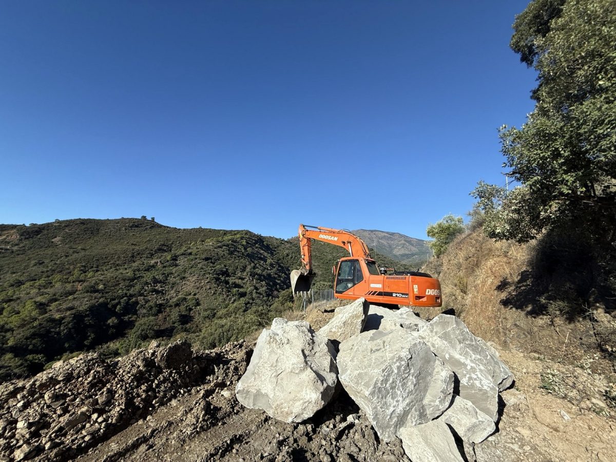 Nuevos muros de escollera para evitar desprendimientos en caminos rurales de Estepona - Foto Muro Escollera estepona Foto Muro Escollera estepona