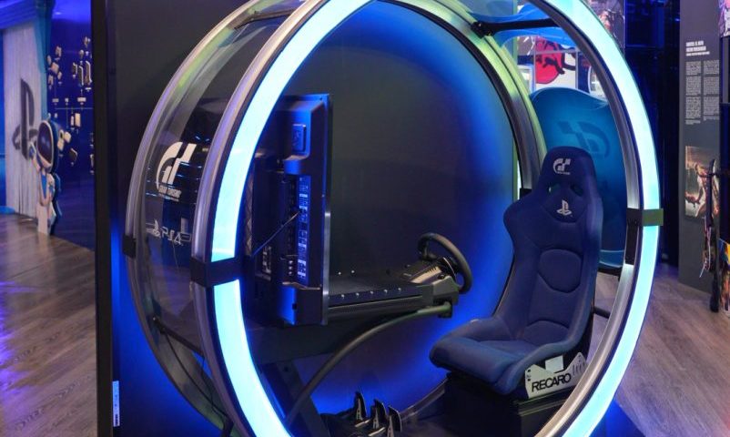 PlayStation celebra tres décadas en Málaga con una experiencia que no te puedes perder - Para nosotros jugadores 30 anos de historia de PlayStation e1763044738585