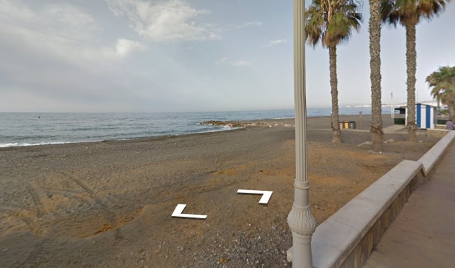 Hallan un cadáver en una playa de Algarrobo, en la Axarquía - Playa de la Mezquitilla Algarrobo Costa Malaga Playa de la Mezquitilla Algarrobo-Costa Málaga