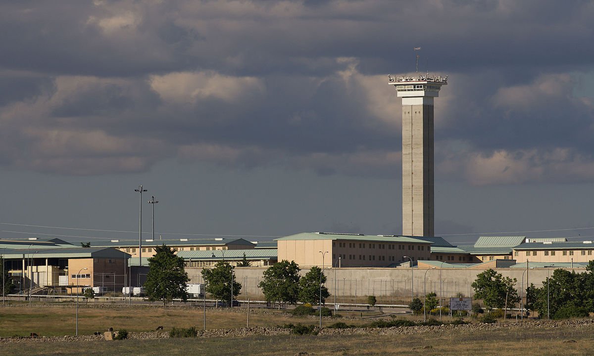 Michael Riley, el presunto sicario de los de dos gánsteres escoceses en Fuengirola, ingresa en la prisión más famosa de España: Soto del Real - michael riley prision soto del real michael riley prision soto del real