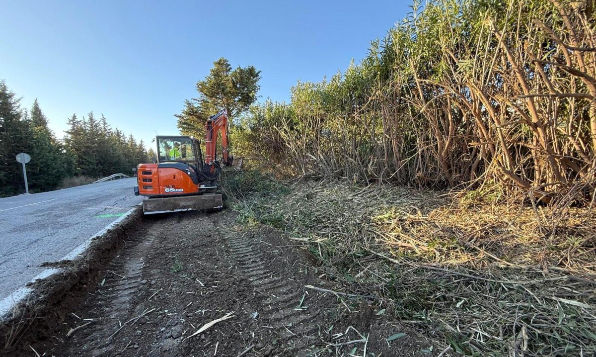 Estepona inicia las obras del acerado y medidas de seguridad vial en la carretera de Benahavís - obras carretera de Benahavis obras carretera de Benahavís