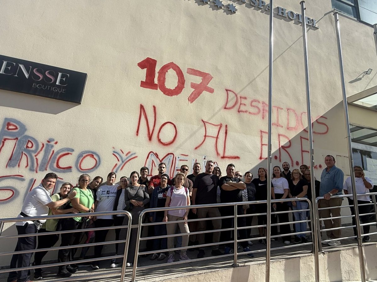 “Toda una vida aquí y nos echan como si fuéramos basura”: los trabajadores del Senator Marbella denuncian el ERE como ilegal - protesta trabajadores Senator Marbella Spa Hotel protesta trabajadores Senator Marbella Spa Hotel