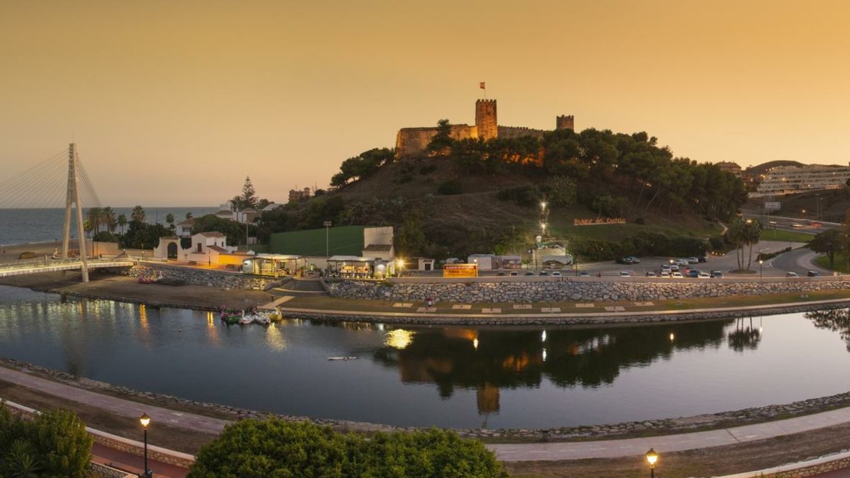 El camino de azulejos por el que conocer todos los encantos de Fuengirola - sendero sohail sendero sohail