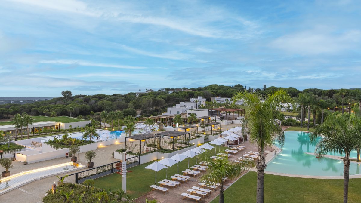 Navidad cinco estrellas en SO/Sotogrande: caviar, trufa y la cocina de Nicolas Isnard para despedir el año - so sotogrande spa golf resort so sotogrande spa golf resort