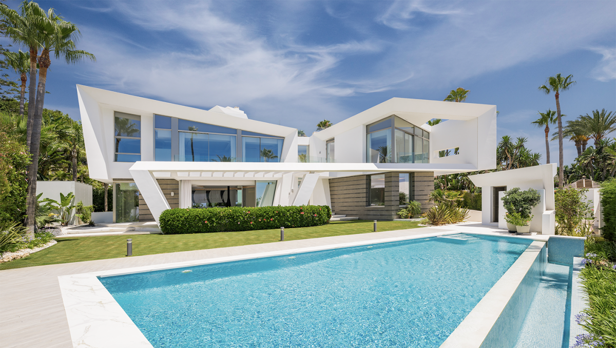 Málaga lidera en España la oferta de viviendas de más de tres millones de euros - villa lujo marbella villa lujo marbella