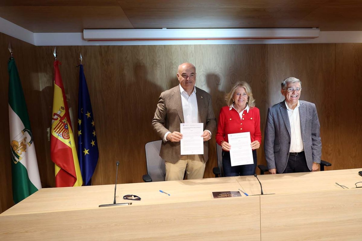 Renovado el convenio municipal con la Hermandad del Santo Patrón de San Pedro de Alcántara - Convenio San Pedro Renovado el convenio municipal con la Hermandad del Santo Patrón de San Pedro de Alcántara - Convenio San Pedro