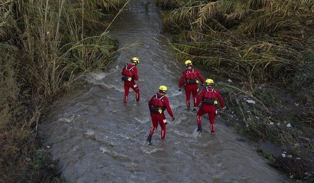 Hallan el cuerpo del segundo desaparecido tras el temporal en Alhaurín el Grande - equipo busqueda alhaurin el grande e1767010567480 equipo busqueda alhaurin el grande