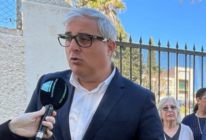 El PSOE suspende de militancia a Antonio Navarro en Torremolinos tras la denuncia por presunto acoso sexual - psoe torremolinos antonio navarro e1771271399211 psoe torremolinos antonio navarro