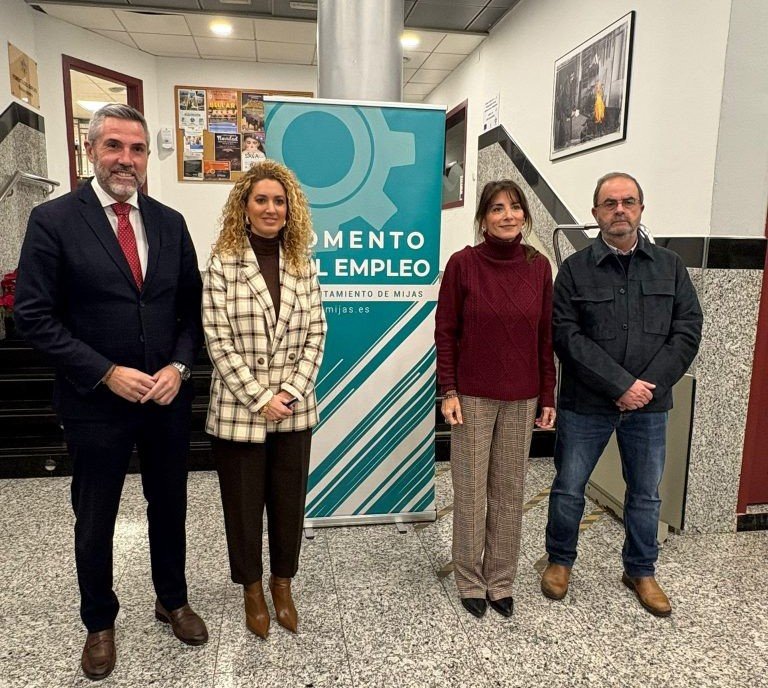 Mijas forma a desempleados y emprendedores en inteligencia artificial para mejorar su empleabilidad - Empleo Mijas recorte Mijas refuerza el talento local con cursos prácticos de empleo y nuevas tecnologías