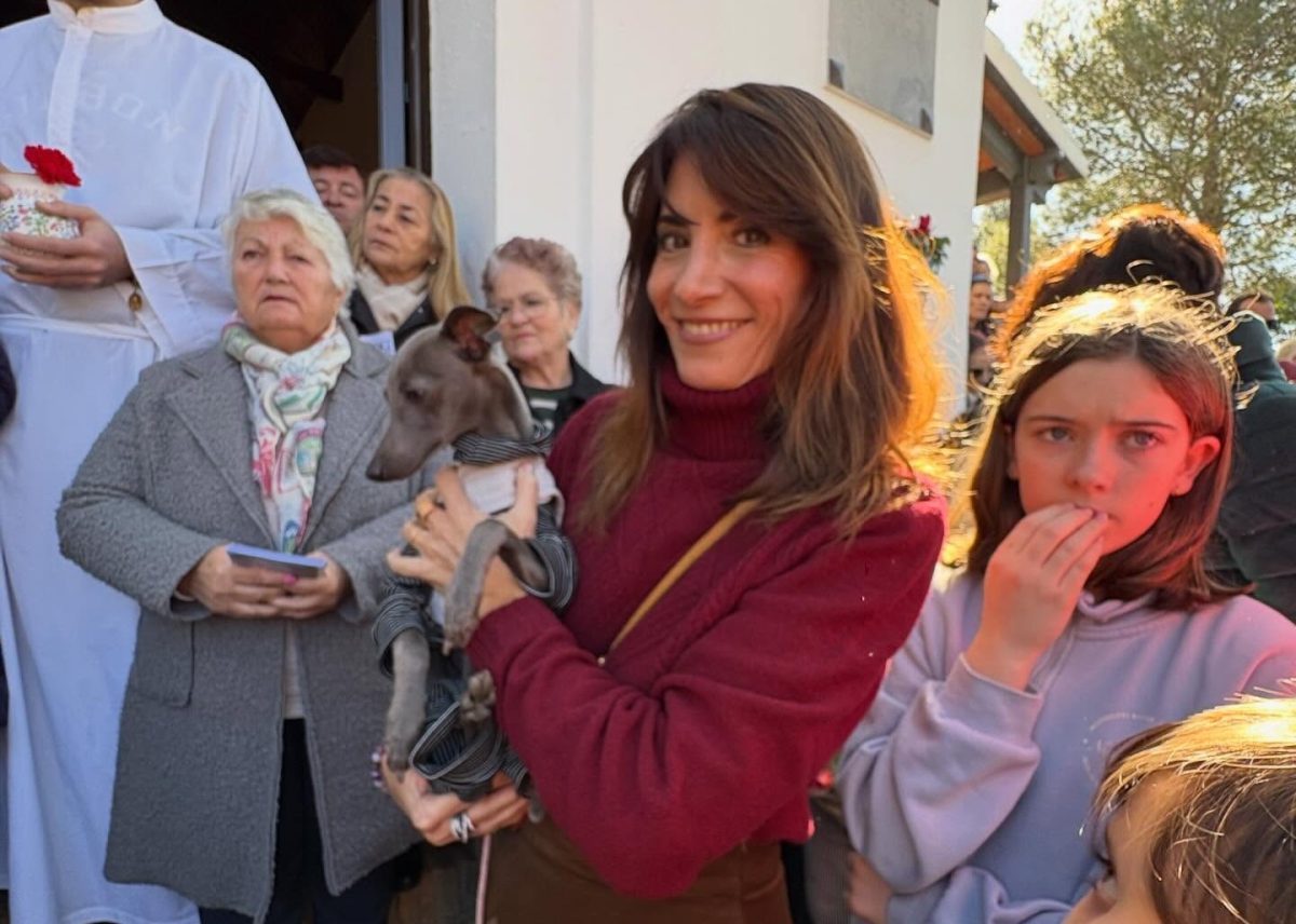 Mijas Pueblo celebra con alegría y tradición la fiesta de San Antón - Mijas San Anton La alcaldesa asistió al acto