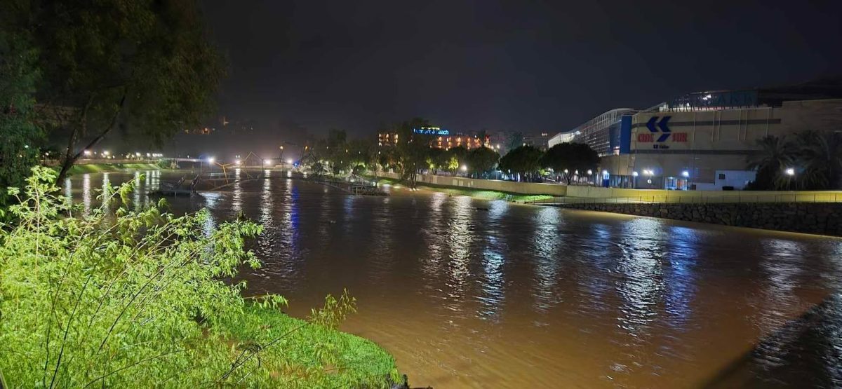 Vecinos desalojados y la presa de la Concepción aliviando agua: Málaga en alerta roja - Rio Gomenaro Río Gomenaro