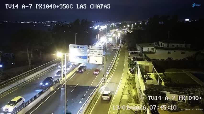Un accidente con un herido obliga a cortar el carril derecho de la A-7 en Marbella sentido Fuengirola - accidente a7 marbella fuengirola accidente a7 marbella fuengirola