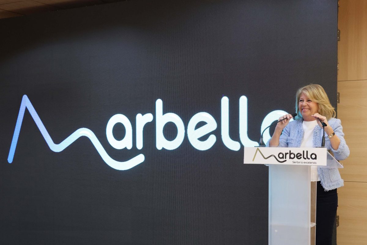 Marbella acudirá a FITUR con cifras turísticas históricas y una agenda clave para 2026 - angeles munoz presentacion proyecto fitur marbella 2026 angeles muñoz presentacion proyecto fitur marbella 2026