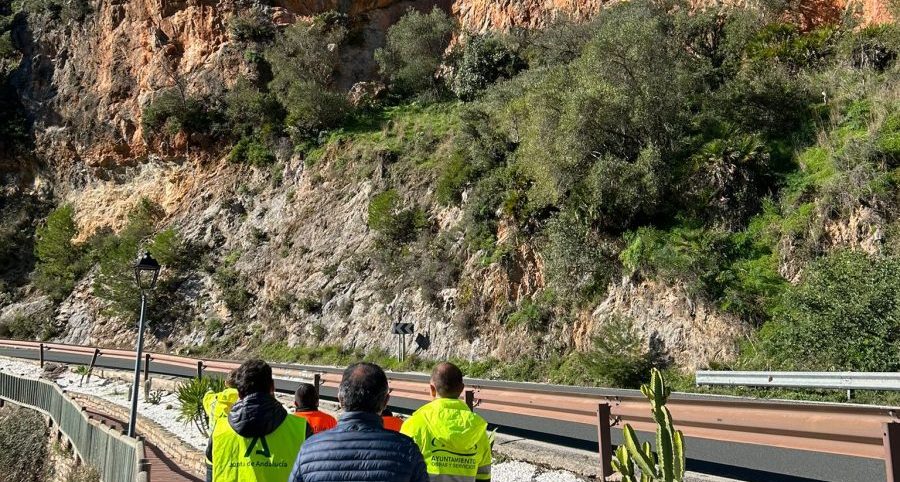 La carretera del Puerto de Ronda, bajo estudio para evitar nuevos desprendimientos - carretera puerto de ronda e1768926782364 carretera puerto de ronda
