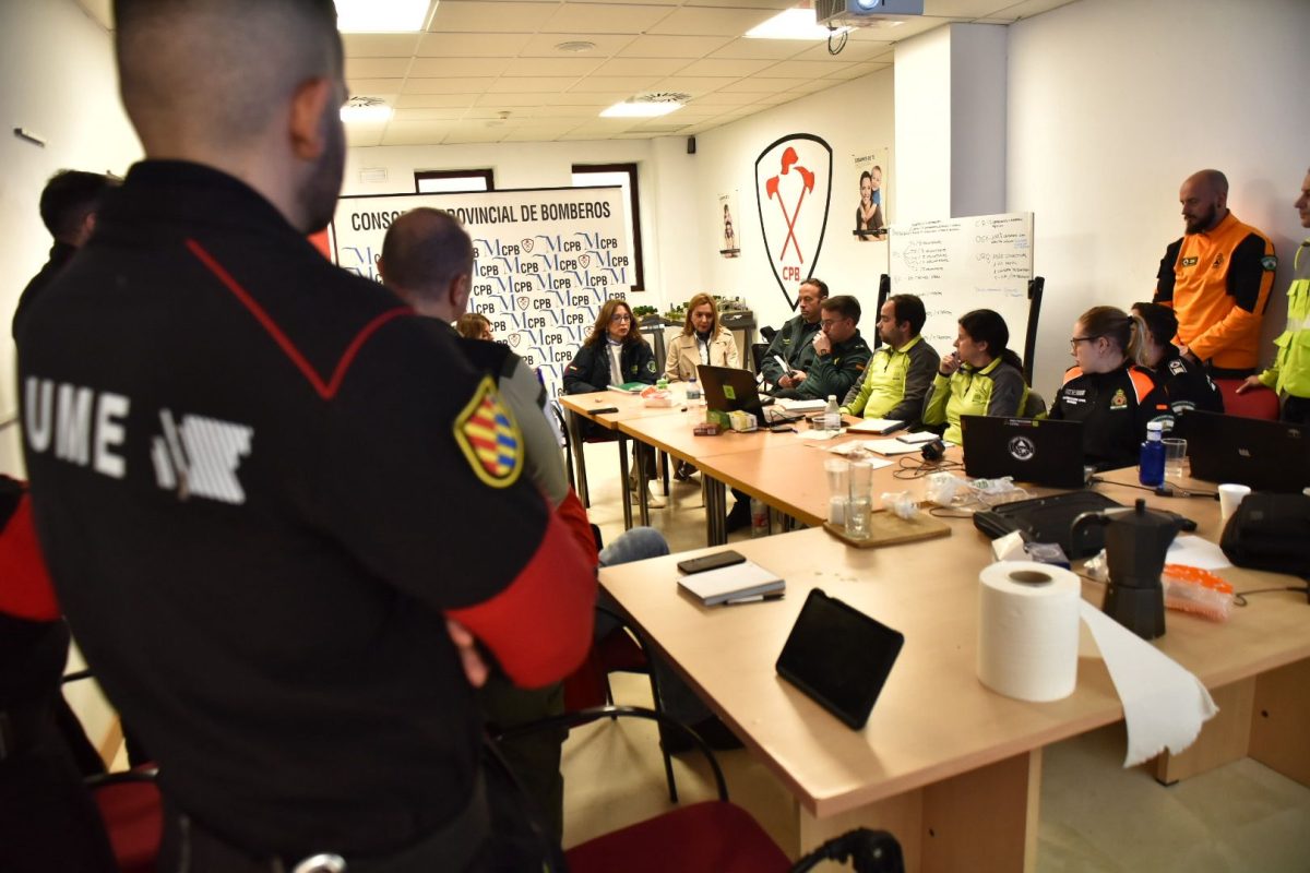 Más de 160 personas desalojadas en la provincia de Málaga por el temporal - 260205 DG Ronda02 Reunión del Puesto de Mando