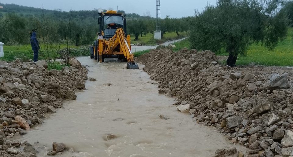 Un desprendimiento deja incomunicados a 40 vecinos de La Valenciana en Coín - 624548195 1314805437357296 6900826234430395665 n e1770288763794 borrasca Leonardo