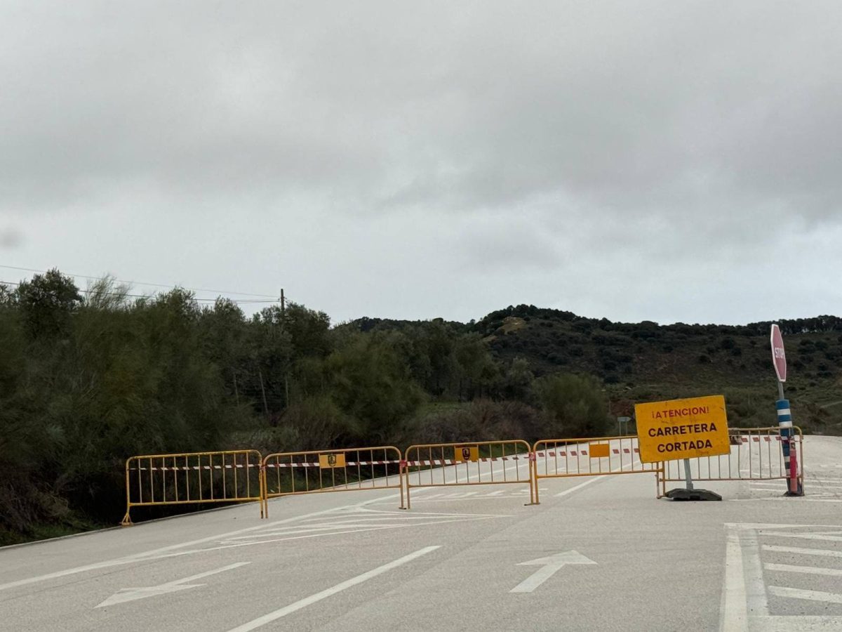 Atención si va a circular por Archidona o Campillos: cortadas la A-7202 y la A-7286 por el temporal - 627689521 896392356680860 919772244059275858 n Atención si va a circular por Archidona o Campillos: cortadas la A-7202 y la A-7286 por el temporal - 627689521 896392356680860 919772244059275858 n