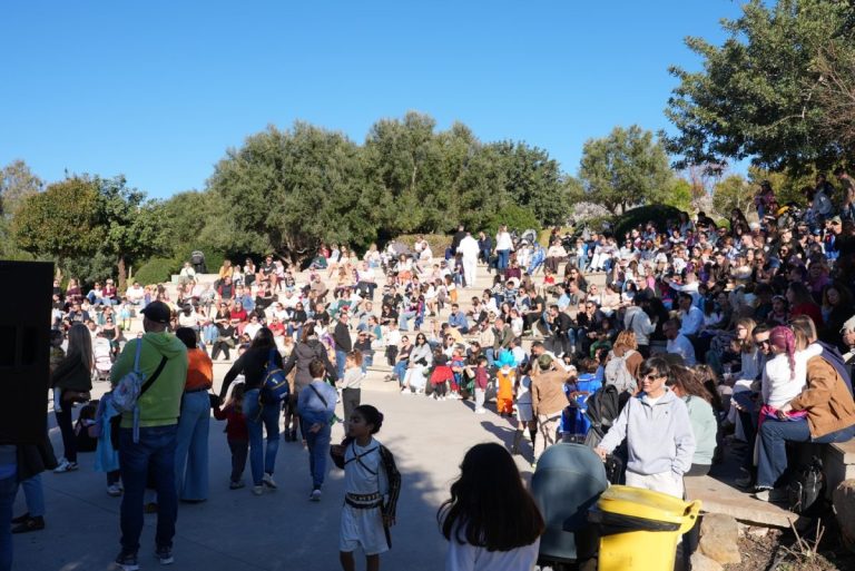 La comparsa ‘El Patriota’ lleva a Blas Infante al corazón de Casares tras su éxito en el COAC 2026 - 641018667 18339826549210075 913909962666961017 n 1 La comparsa ‘El Patriota’ lleva a Blas Infante al corazón de Casares tras su éxito en el COAC 2026 - 641018667 18339826549210075 913909962666961017 n 1