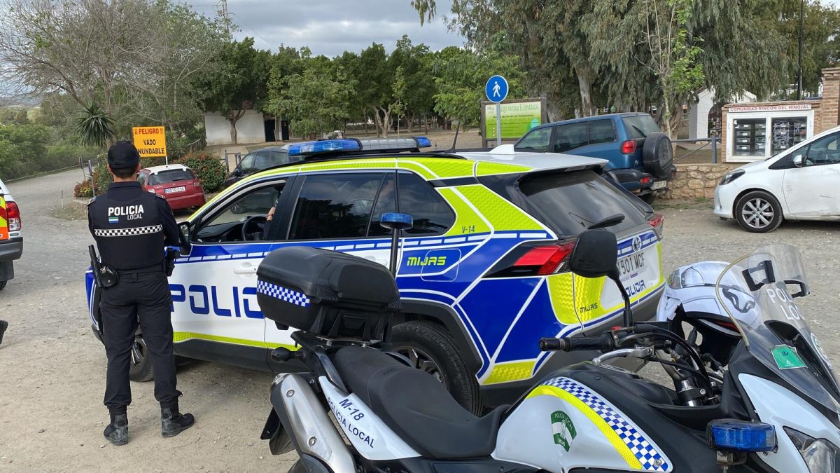 Dos prófugos con órdenes de ingreso en prisión, detenidos en Calahonda y Las Lagunas - Policia Local Mijas Dos prófugos con órdenes de ingreso en prisión, detenidos en Calahonda y Las Lagunas