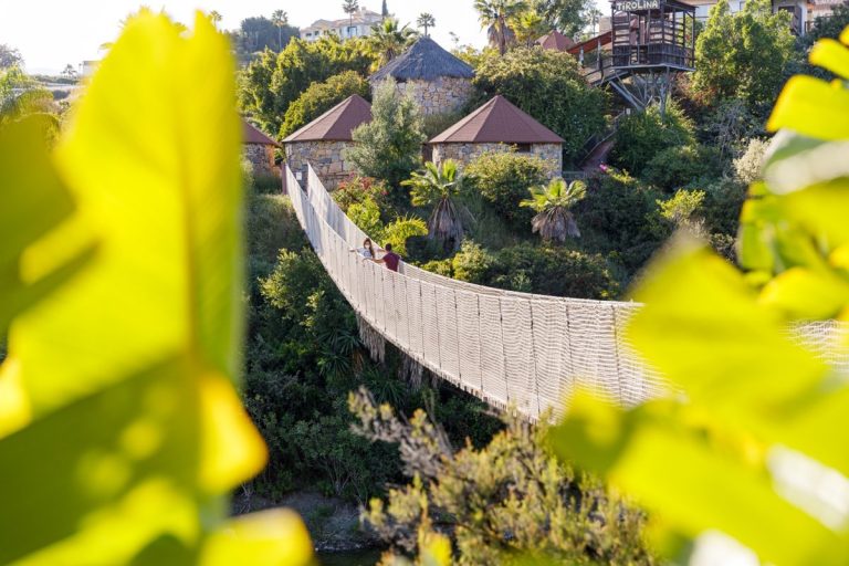 Hope, el nuevo elefante de Sumatra, protagoniza la temporada 2026 en Selwo Aventura - Selwo Aventura Puente Colgante 1 Hope, el nuevo elefante de Sumatra, protagoniza la temporada 2026 en Selwo Aventura - Selwo Aventura Puente Colgante 1
