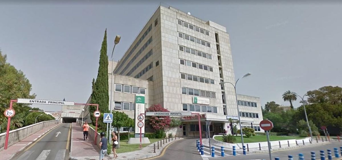Una pareja de ancianos, herida tras ser atropellada a las puertas del Materno Infantil de Málaga - articulos 73052 Hospital Materno de Málaga