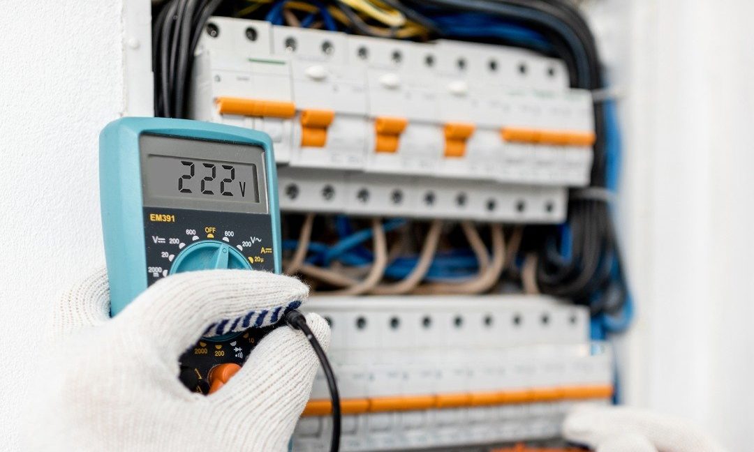 Varias zonas de Casares se quedarán temporalmente sin luz el lunes 18 de mayo - corte luz e1769941465456 corte luz