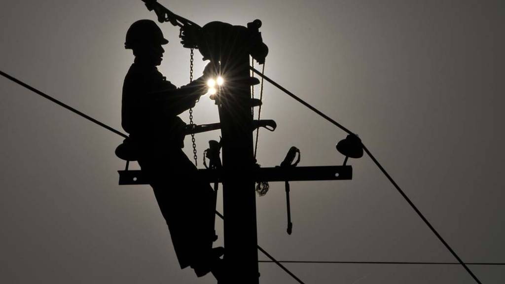 Estas calles de Torremolinos sufrirán un corte de luz este martes por trabajos de mantenimiento - corte luz corte de luz