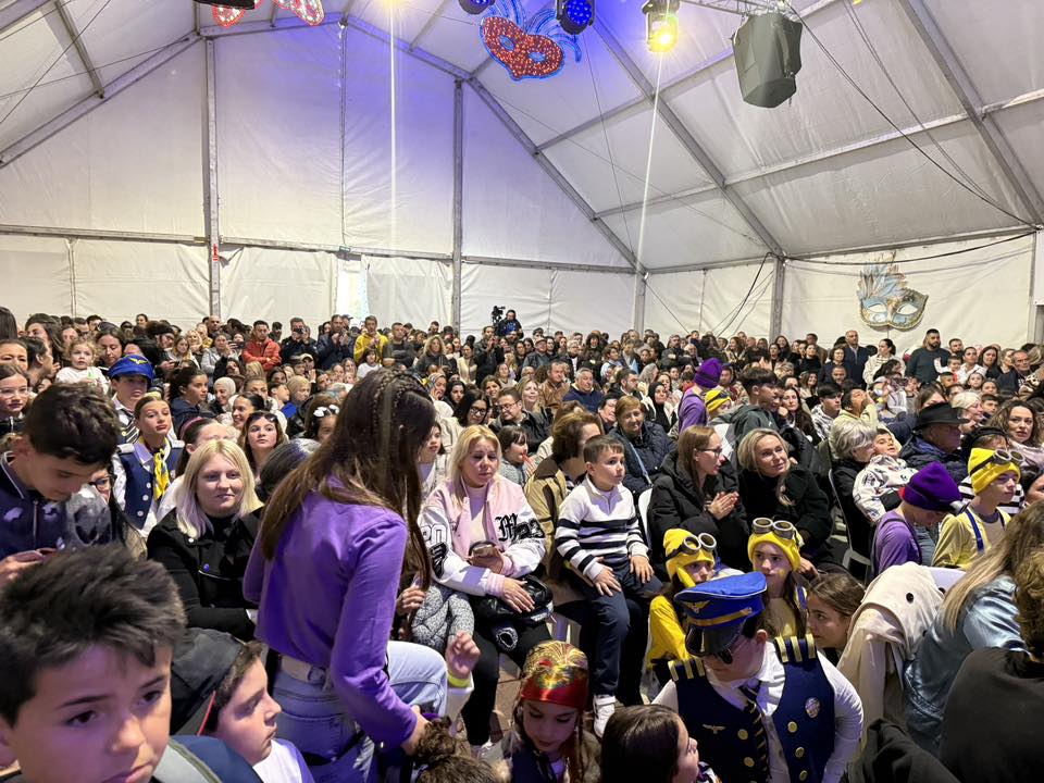 Arranca el Carnaval en Manilva con ingenio, música y participación escolar - Manilva Carnaval Animación en el Carnaval de Manilva