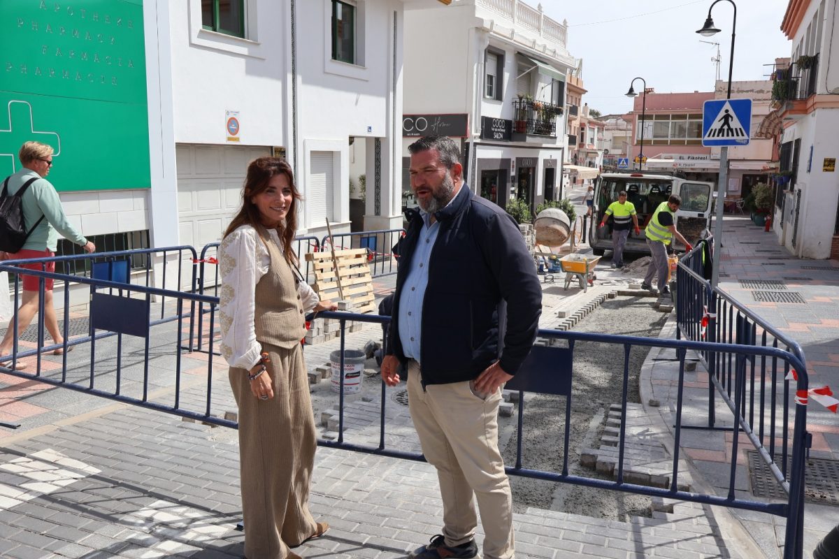 Mijas inicia la remodelación de calle Marbella en La Cala con cortes y desvíos de tráfico - obras calle marbella mijas obras calle marbella mijas