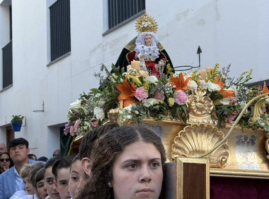 La Hermandad Infantil llena de tradición y emoción las calles de Estepona este Lunes Santo - procesion infantil estepona e1774892657336 procesion infantil estepona