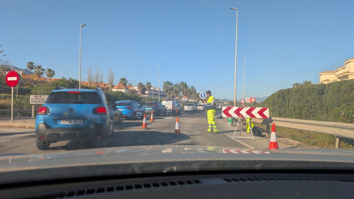 obras atasco casares estepona